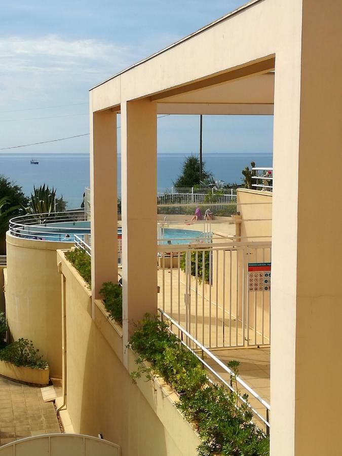 Апартаменты 483 Chemin De Saint-Clair Сет Экстерьер фото